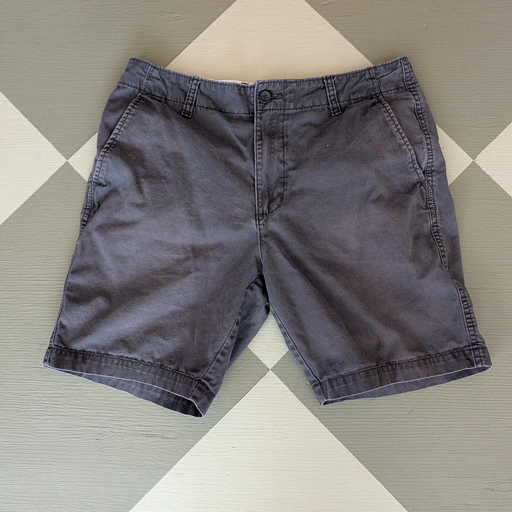 Old Navy Men's Charcoal 34" Chino Shorts